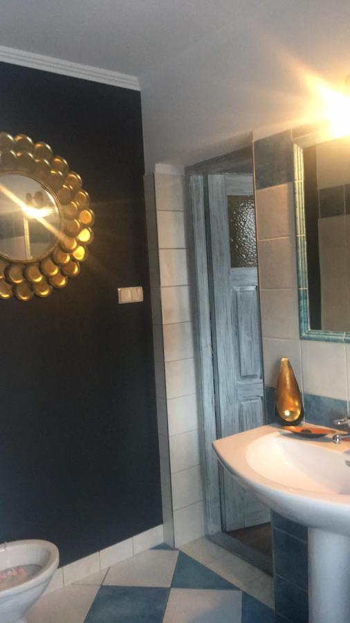 Apartamenty I Pokoje U Staszelow 포로닌 외부 사진
