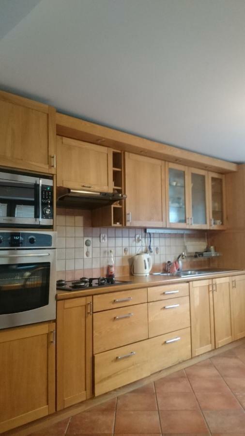 Apartamenty I Pokoje U Staszelow 포로닌 외부 사진