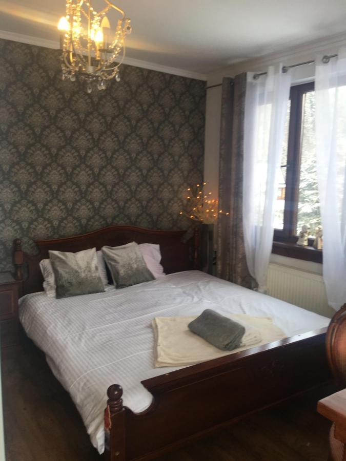 Apartamenty I Pokoje U Staszelow 포로닌 외부 사진