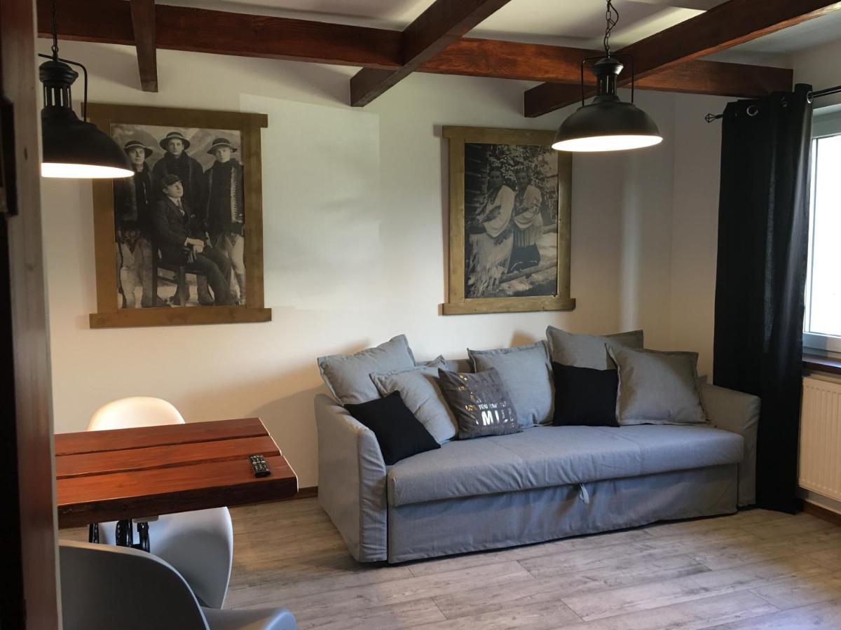 Apartamenty I Pokoje U Staszelow 포로닌 외부 사진